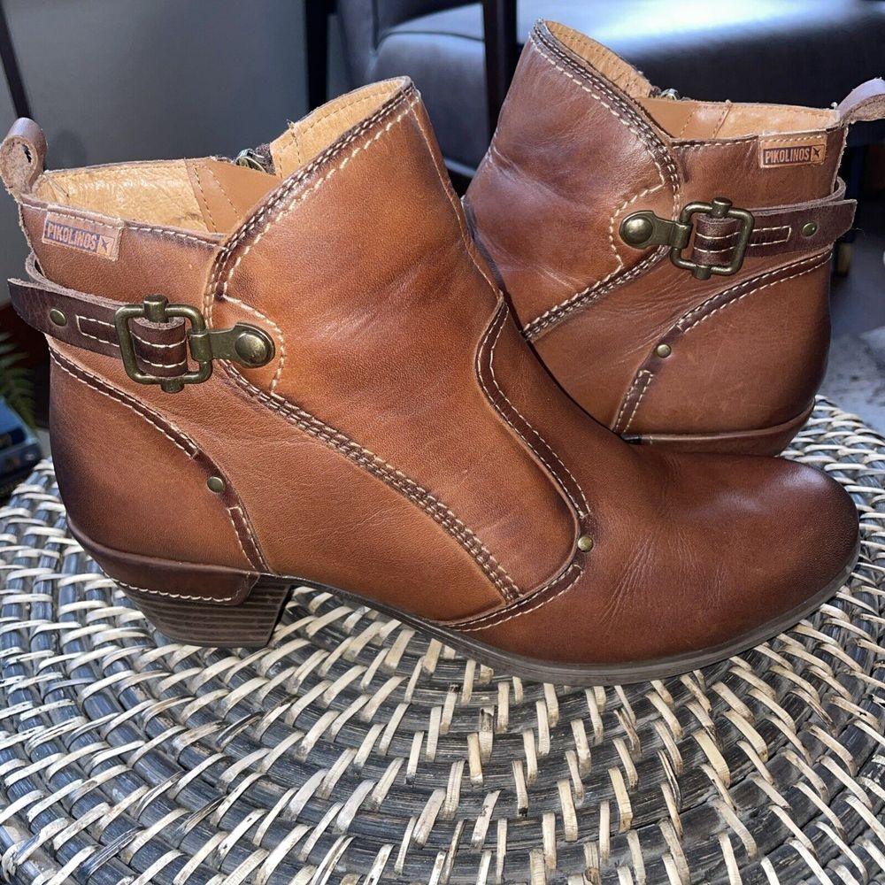 Pikolinos Brown Ankle Boots